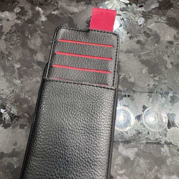 6/7 plus case - Picture 2 of 7